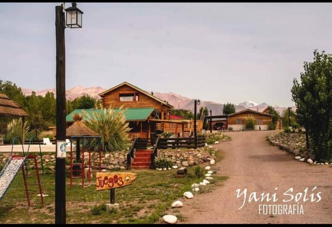 Villa Sol Del Aconcagua à Uspallata Extérieur photo